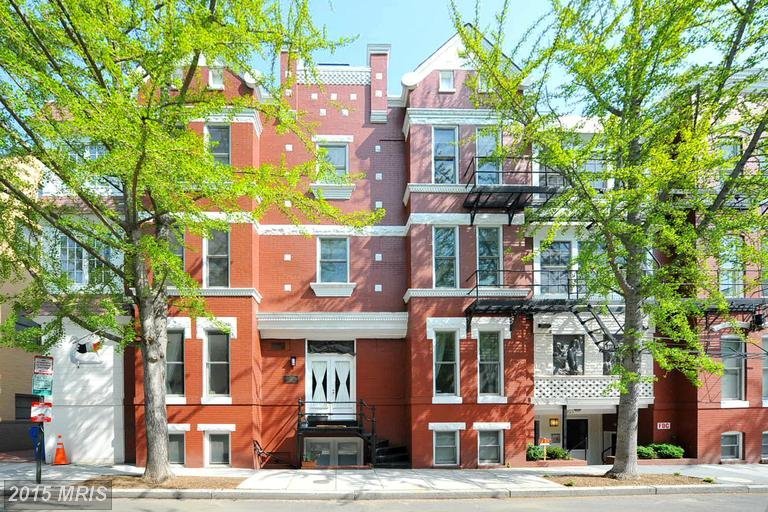 swanns way condos for sale